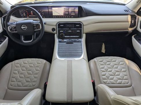 Used 2025 Nissan Armada Platinum w/ Convenience Package image 16