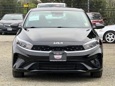 Used 2023 Kia Forte LXS image 12