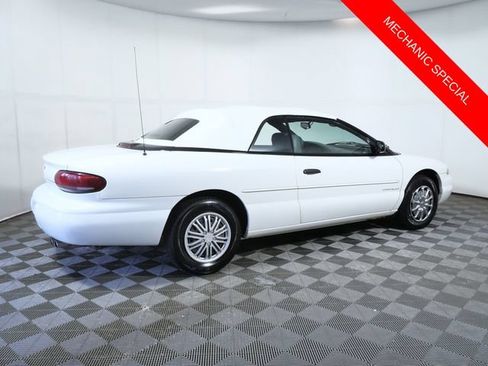 Used 1997 Chrysler Sebring JX FWD image 8