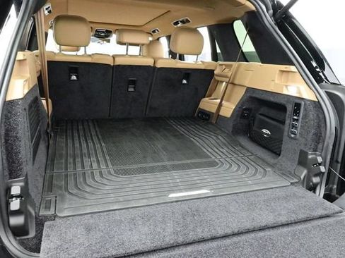 Used 2025 Land Rover Range Rover Long Wheelbase SE AWD/4WD image 15