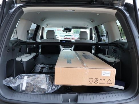 New 2025 Hyundai Santa Fe SEL image 15