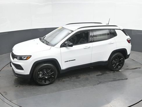 New 2026 Jeep Compass Latitude AWD/4WD image 37
