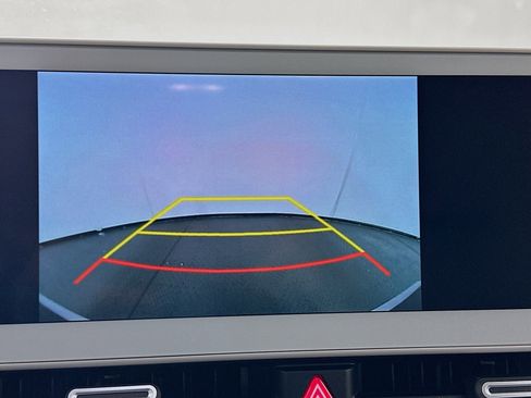 Used 2024 Hyundai Ioniq 5 SEL image 23