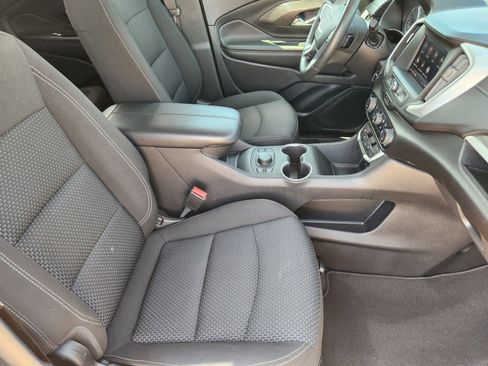 Used 2022 GMC Terrain SLE w/ Driver Convenience Package image 11