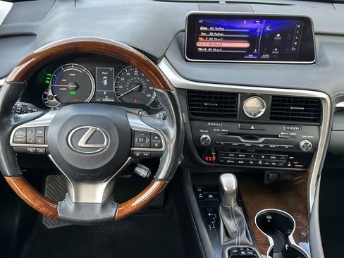 Used 2019 Lexus RX 450h AWD image 14