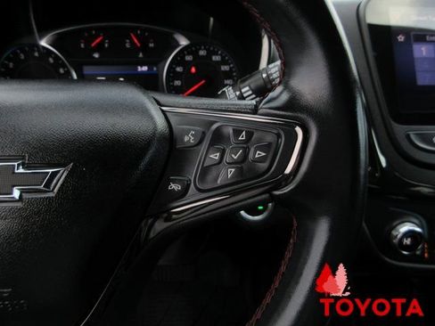 Used 2023 Chevrolet Equinox RS w/ RS Leather Package image 17