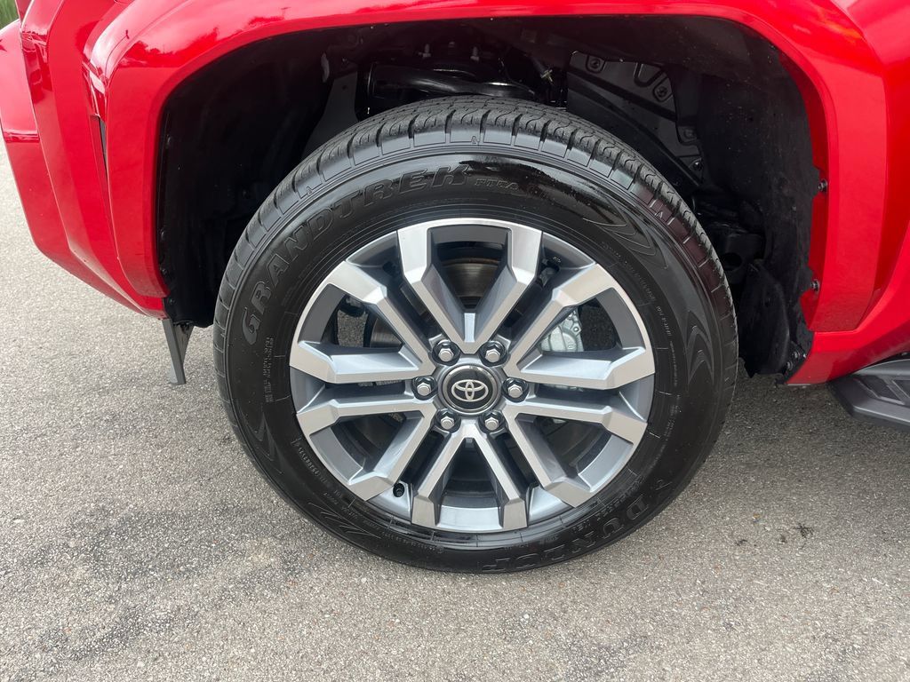 Used 2026 Toyota 4Runner Limited AWD/4WD image 29