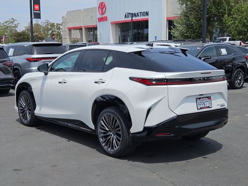 Used 2024 Lexus RZ 450e Premium w/ Accessory Package (Z1) AWD/4WD image 8