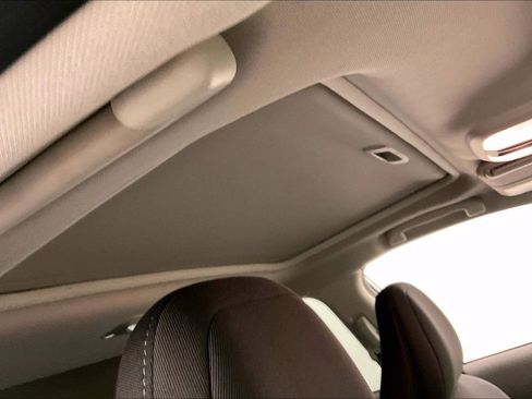 Used 2025 Subaru Crosstrek 2.0i Premium image 20