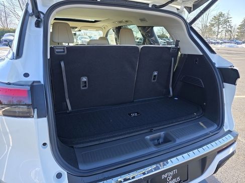 Used 2025 INFINITI QX60 Luxe w/ Cargo Package image 22