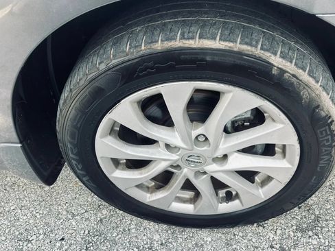 Used 2019 Nissan Sentra SV FWD image 24
