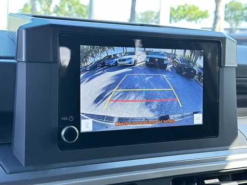 Used 2024 Toyota Tacoma SR5 w/ SR5 Upgrade Package image 20