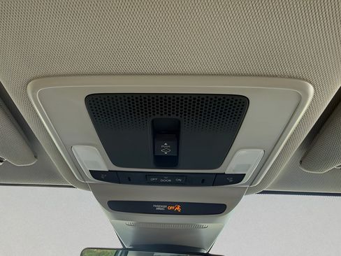 New 2027 Honda HR-V EX-L image 28