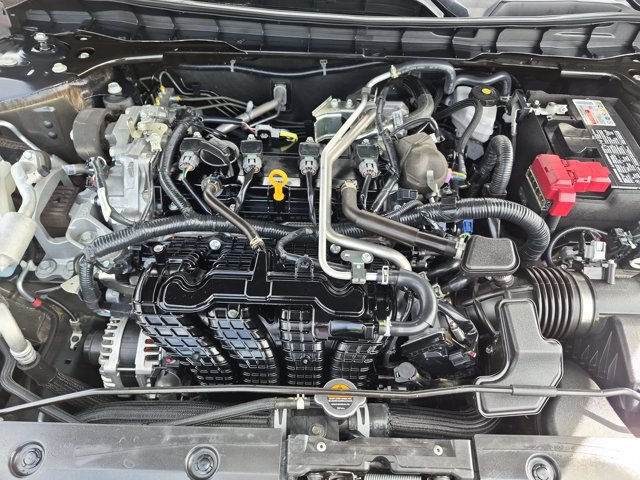 Used 2025 Nissan Altima 2.5 SV FWD image 33