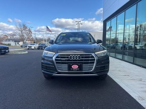 Used 2019 Audi Q5 2.0T Premium w/ Convenience Package image 8