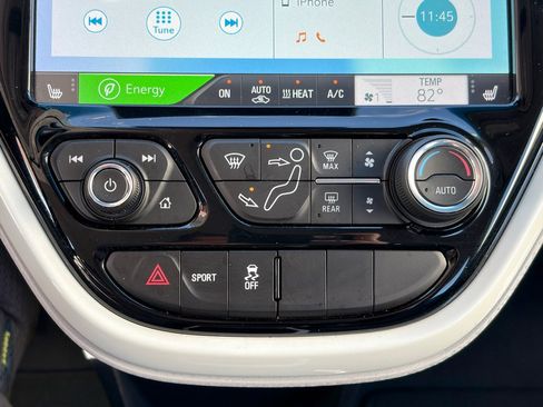 Used 2021 Chevrolet Bolt Premier w/ Infotainment Package image 13