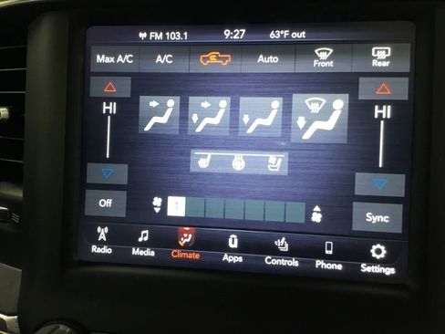 Used 2021 RAM 1500 Laramie AWD/4WD image 30