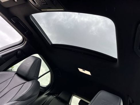 Used 2019 Lexus UX 200 F Sport FWD image 20