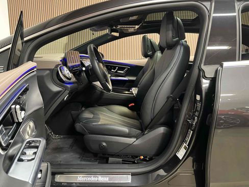 Used 2023 Mercedes-Benz EQE 350+ Sedan image 4