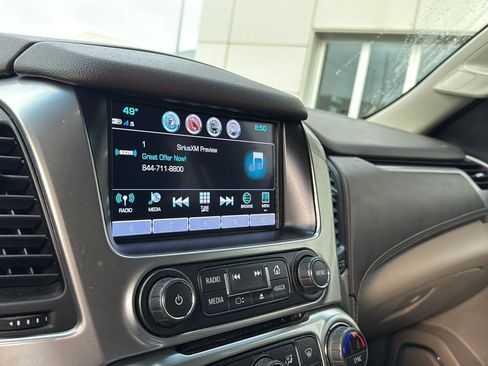 Used 2019 Chevrolet Tahoe LT w/ Luxury Package image 21