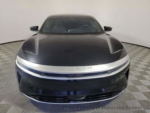 Used 2024 Lucid Air Touring image 2
