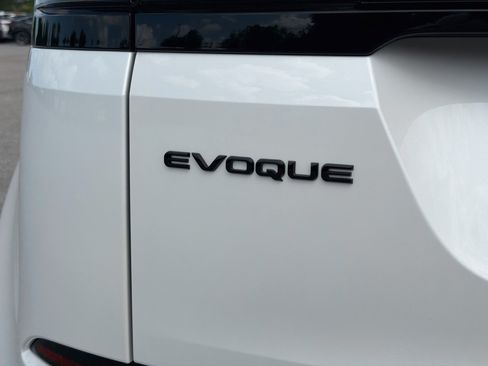 New 2026 Land Rover Range Rover Evoque Hoxton AWD/4WD image 11