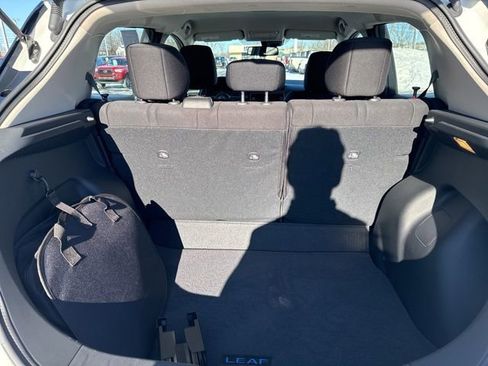 Used 2023 Nissan Leaf SV Plus image 31