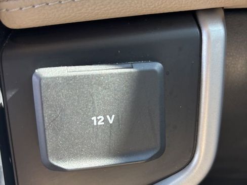 Used 2022 Ford Expedition Limited image 21