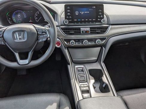 Used 2018 Honda Accord Hybrid image 16
