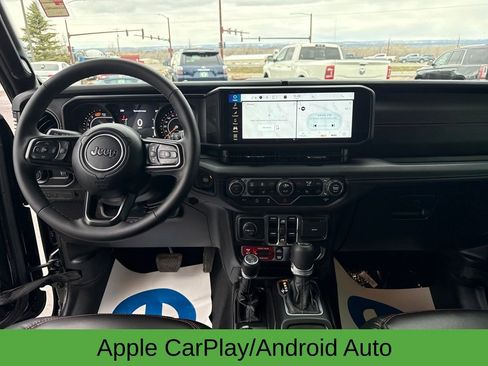 Used 2025 Jeep Wrangler Unlimited Rubicon w/ Convenience Group image 14