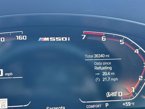 Used 2020 BMW M550i xDrive w/ Dynamic Handling Package image 11