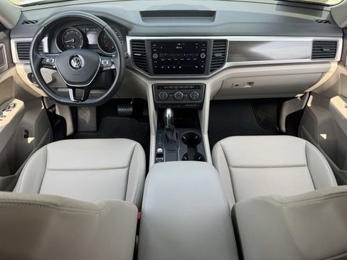 Used 2019 Volkswagen Atlas SE FWD image 11