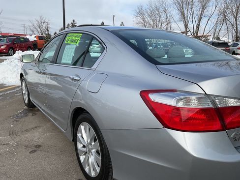 Used 2014 Honda Accord EX image 5
