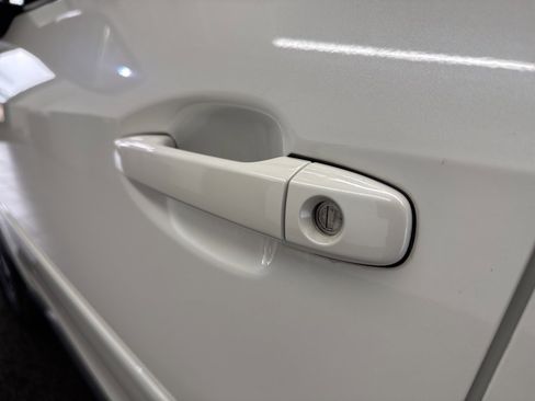 Used 2020 Subaru Outback Limited w/ Popular Package #2 image 13