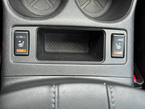 Used 2020 Nissan Rogue SV AWD/4WD image 29