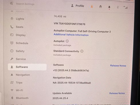 Used 2022 Tesla Model Y Performance image 28