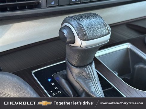 Used 2023 Toyota Sienna XLE image 22