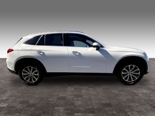 Used 2026 Mercedes-Benz GLC 300 4MATIC image 8