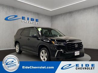 Used 2023 Honda Pilot LX video 1