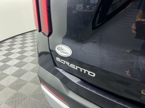 New 2026 Kia Sorento LX image 5