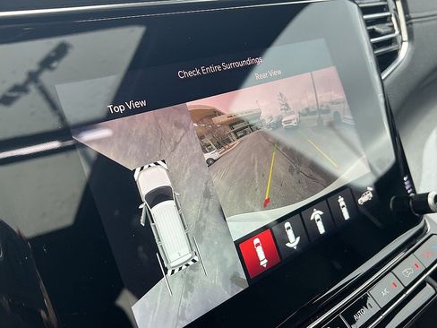 Used 2022 Jeep Wagoneer Series III image 18