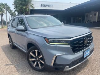 Used 2023 Honda Pilot Touring video 1
