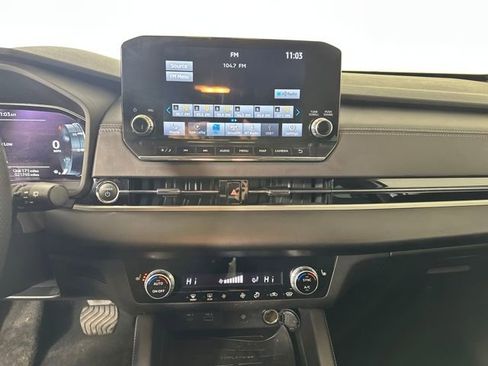 Used 2023 Mitsubishi Outlander SE image 21