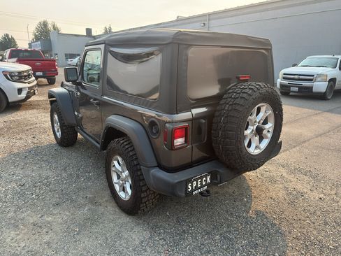 Used 2021 Jeep Wrangler Sport AWD/4WD image 2