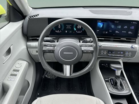Used 2024 Hyundai Kona SEL image 12