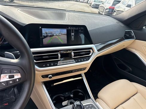 Used 2020 BMW 330i Sedan w/ Driving Assistance Package image 29