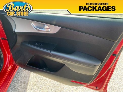 Used 2023 Kia Forte LXS image 12