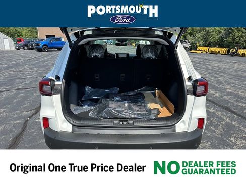 New 2024 Ford Escape SE w/ PHEV Premium Package image 16