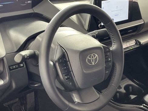New 2026 Toyota Prius LE FWD image 14