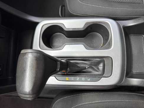 Used 2019 Chevrolet Colorado LT w/ LT Convenience Package RWD image 14